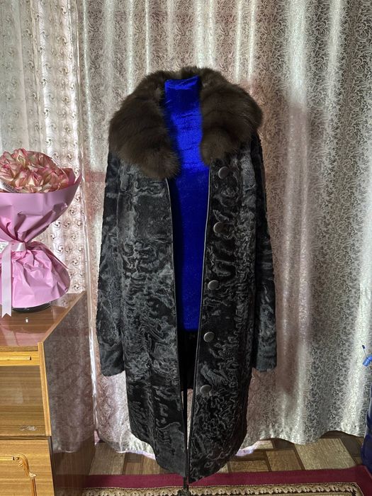 Натуральные норковые шубы большого размера.