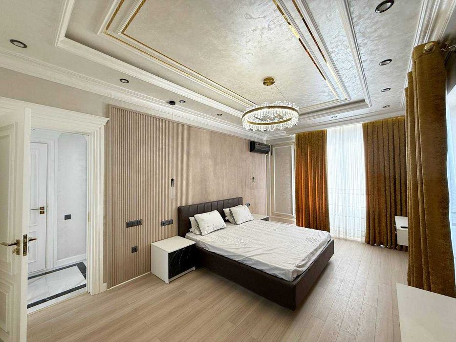 ЖК КАЗАХСТАН 1 мин от Метро Минор/Ц 5/ На небе     3/8/9