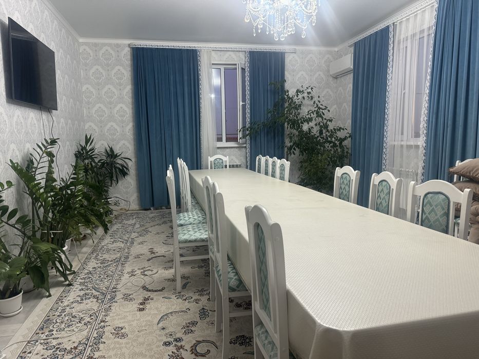 Продам стол со стульями