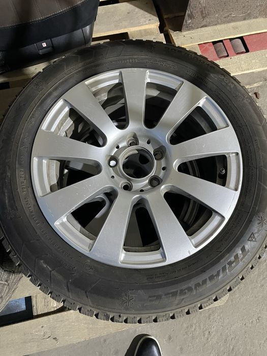 Продам  диски с резиной.