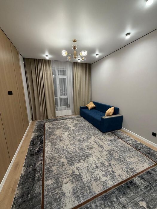 Сдам новую квартиру срочно с евро ремонтом и новой мебелью