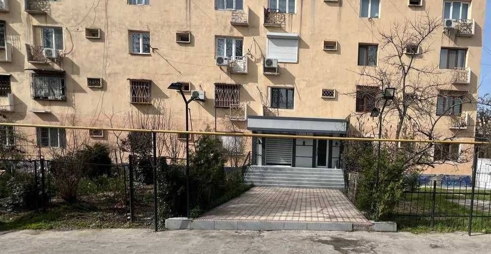 Ракат махалля нежилой офис вдоль дороги