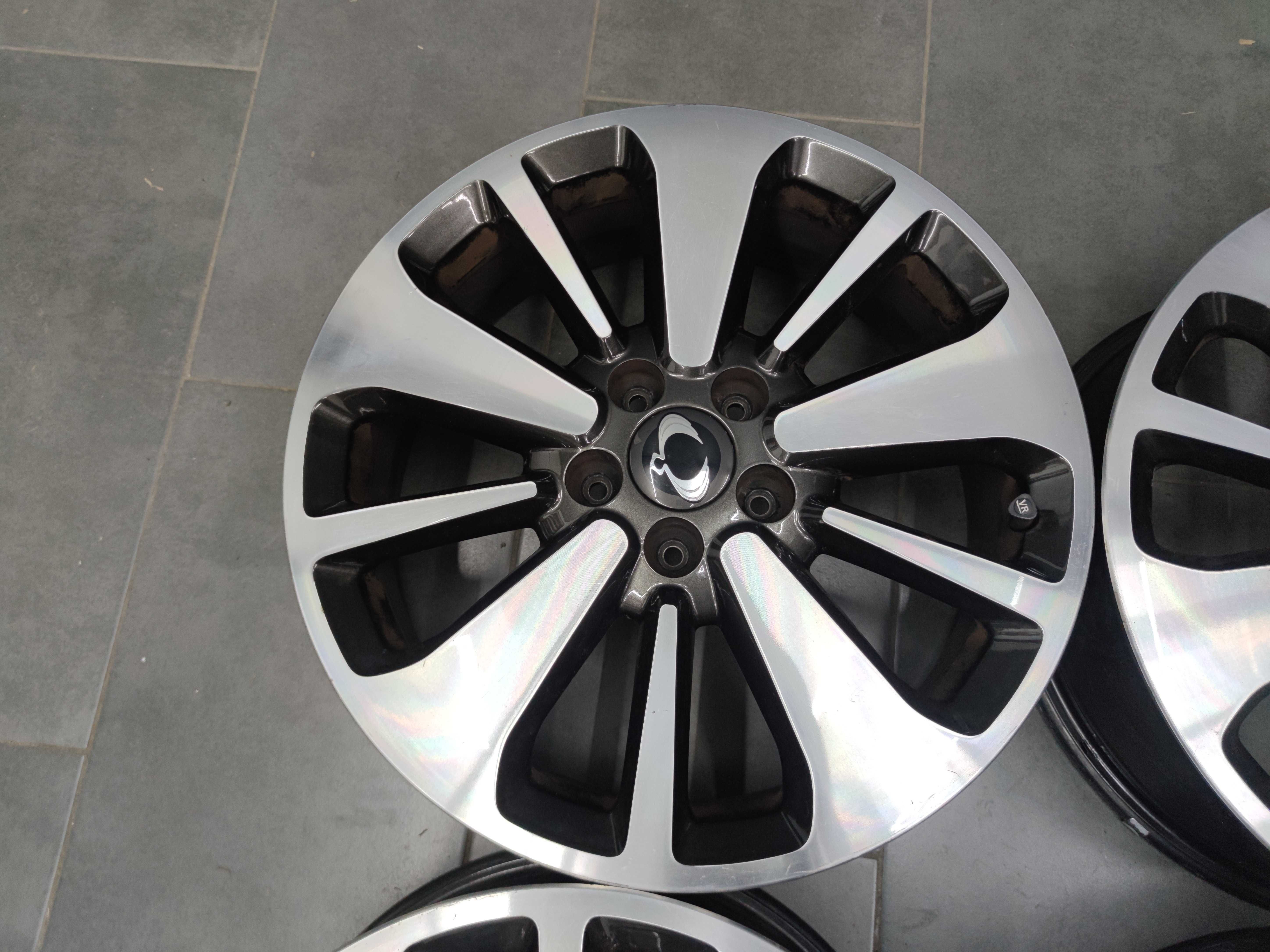 Джанти 18 - SSANGYONG Actyon, Korando