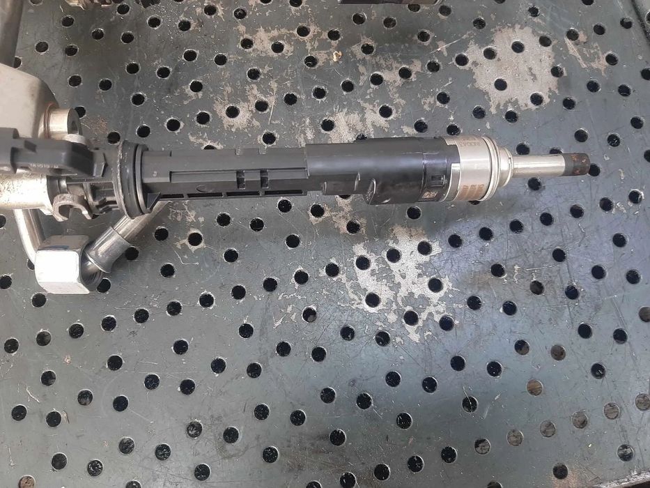 injector 1.3 b  hr13 nissan qashqai 2 j11 166002932r  a2820700087