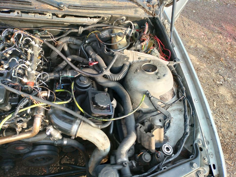 Dezmembrari  BMW 3 (E46)  1998  > 2007 320 d Motorina