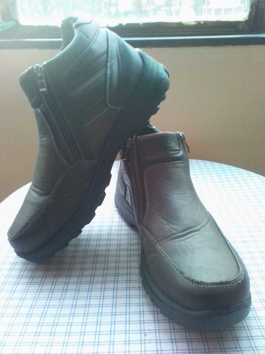 Мъжки кожени зимни обувки