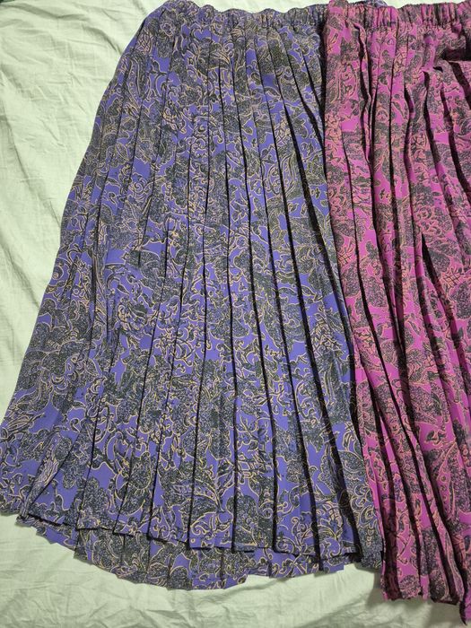 Fuste plisate,elastic in talie,masura L