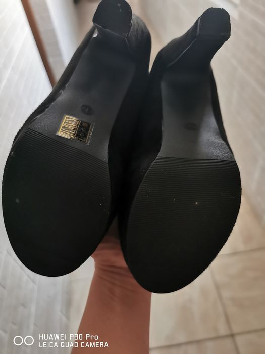 Pantofi cu toc gros