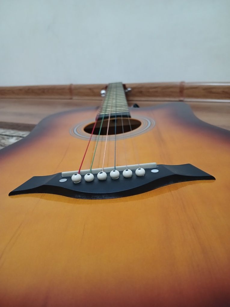 Gitara elektro-akustlik