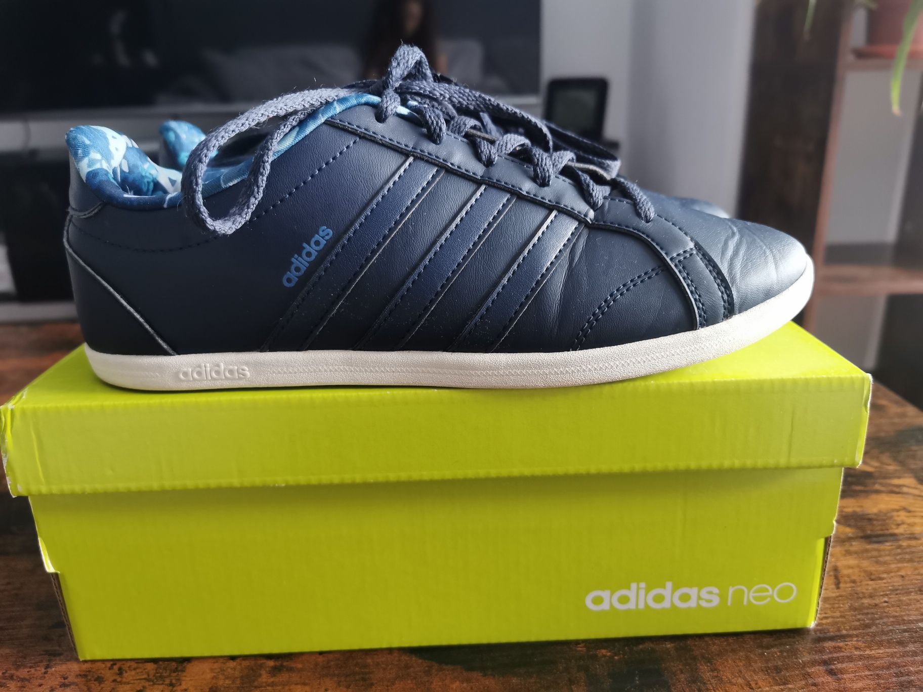 Adidas dama albastru