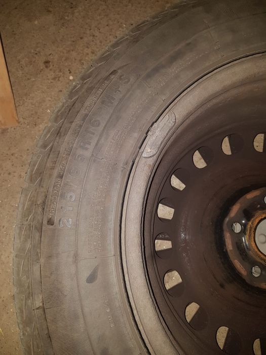 Jante tiguan cu cauciucuri 215 65 16