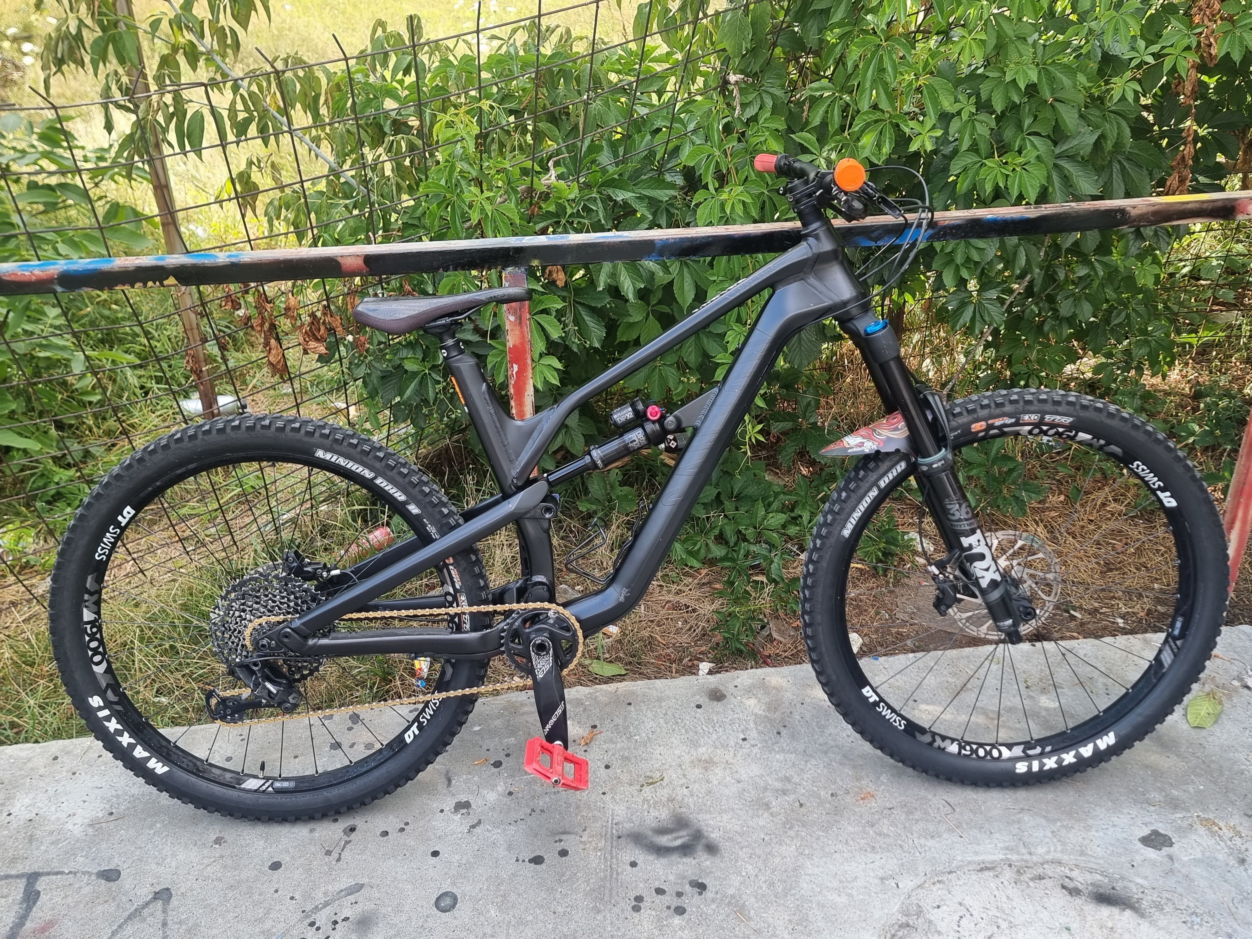 Vand urgent Canyon spectral Al 6