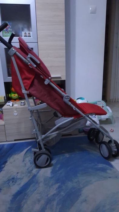 Vând Chicco London