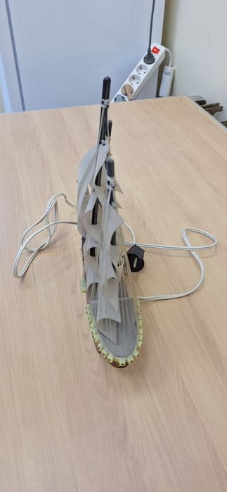 Лампа кораб винтич