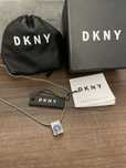 Ново колие с етикет DKNY
