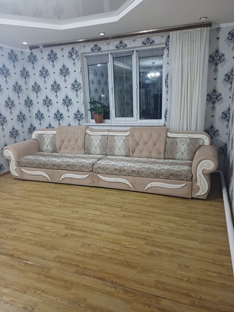 Диван - Шах