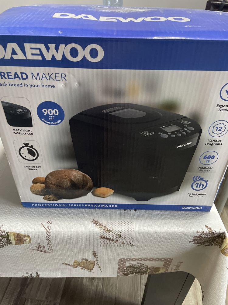 Mașină de pâine Daewoo