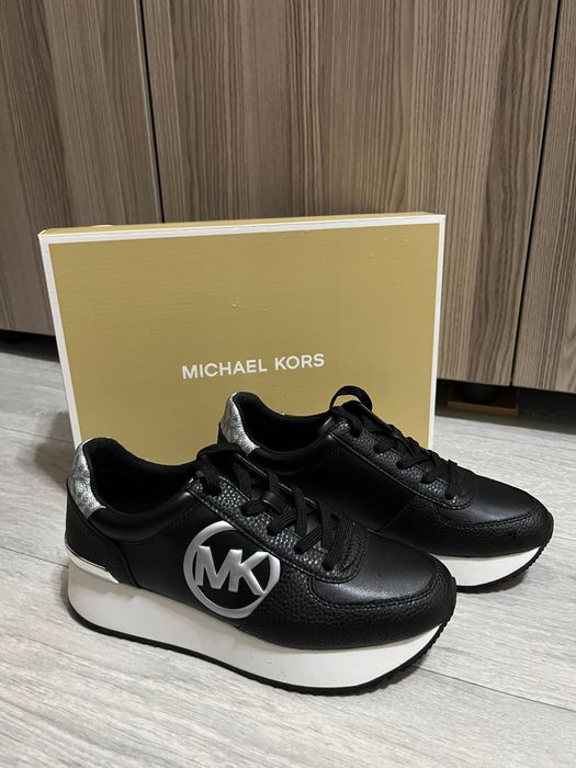 Дамски обувки Michael Kors