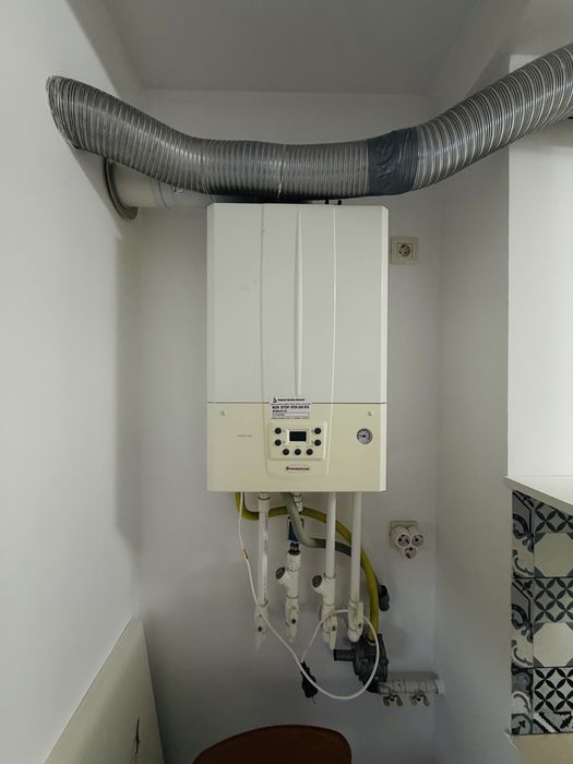 Garsoniera de inchiriat -Prelungirea Ghencea-Pet frinedly loc de parca