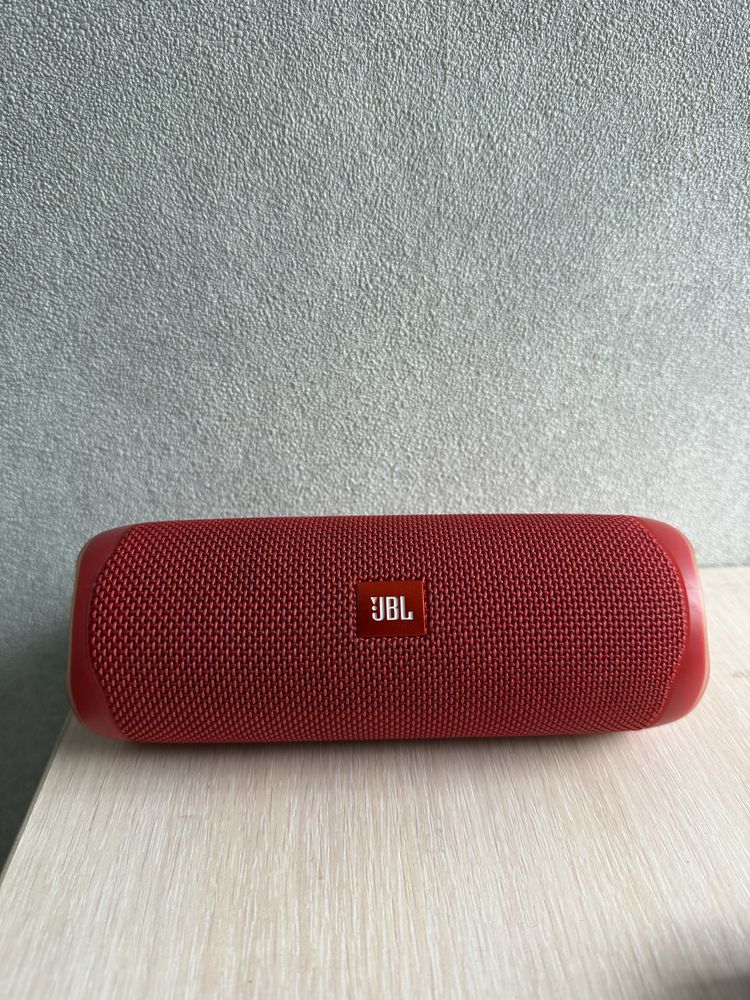 JBL Flip 5-Портативная колонка