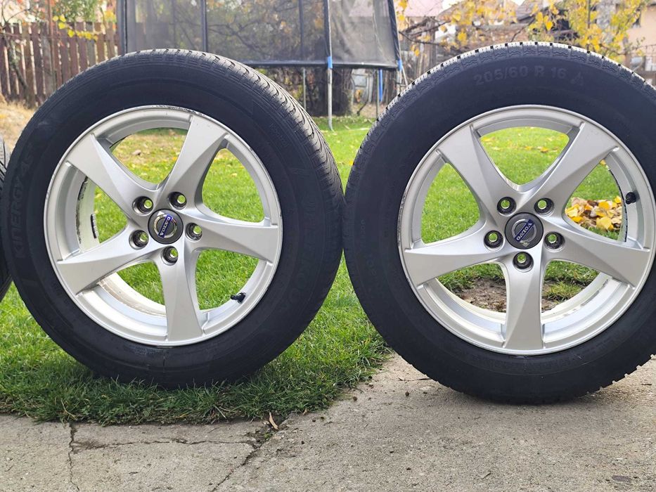 Jante Volvo 16 Anvelope M+S