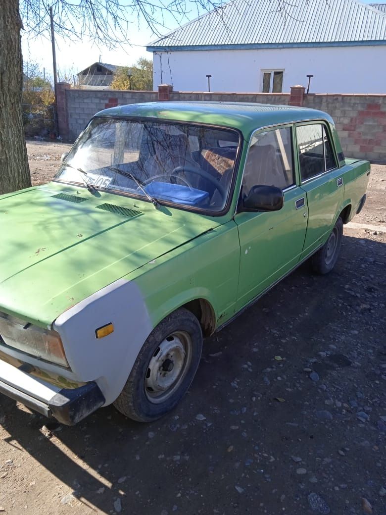 Продам ВАЗ 2105 r