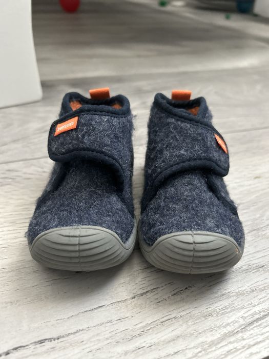 Papuci de casa Biomecanisc marimea 19