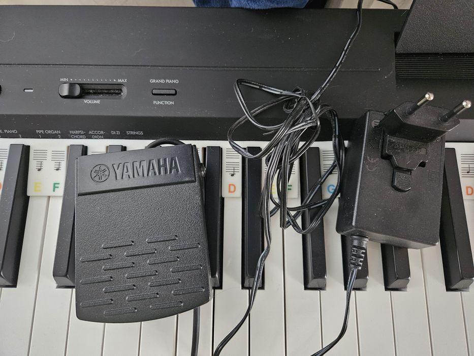 Yamaha Digital Piano P-145