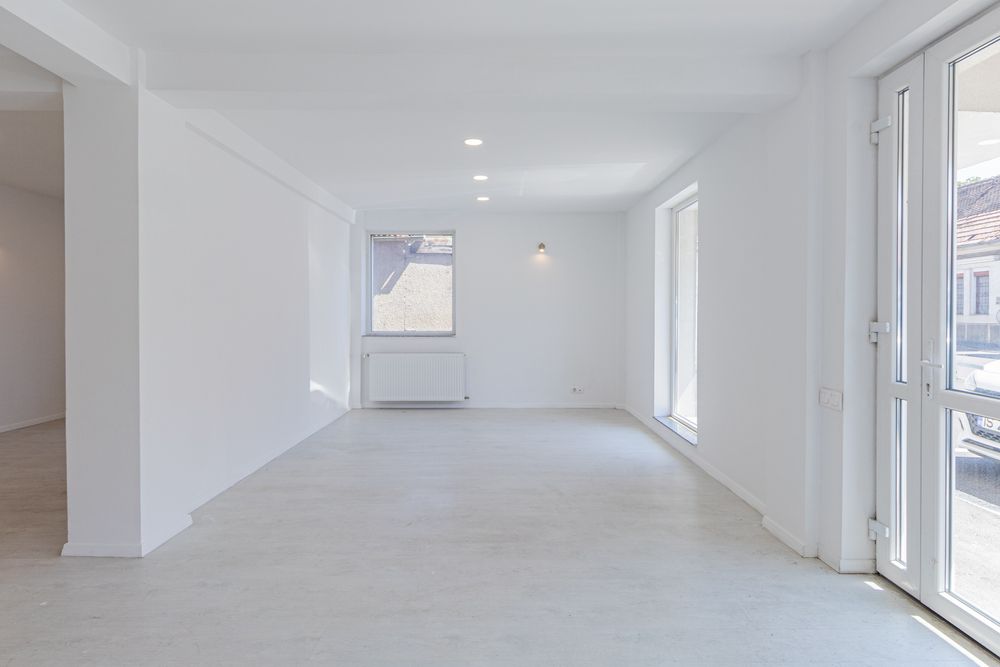 Spațiu de Inchiriat