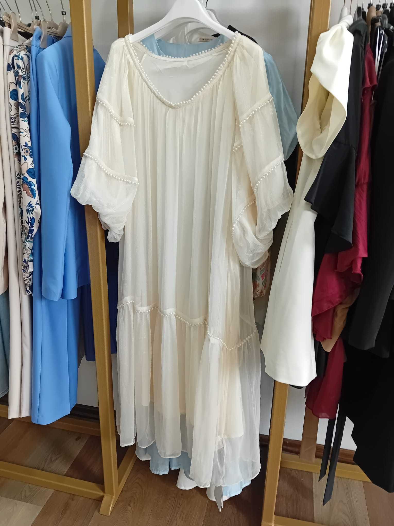 vand rochie gravida