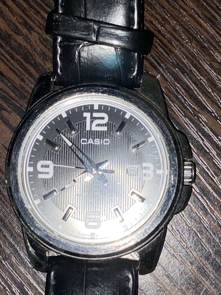 Продам часы Casio