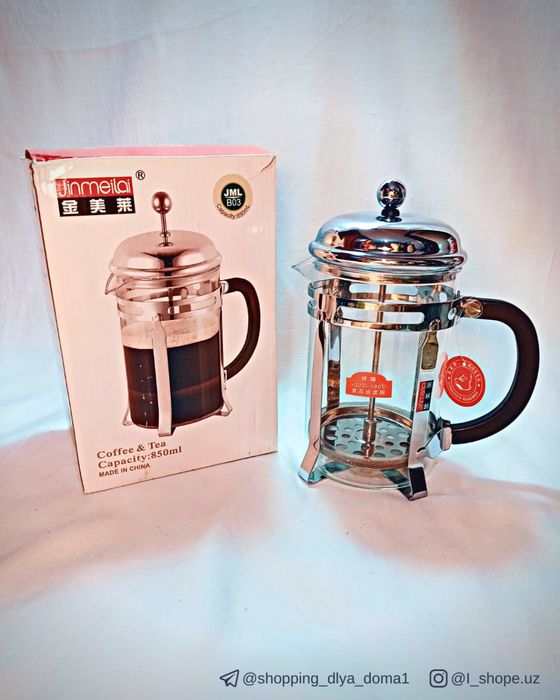 Стеклянный чайник с ситечком, 1л.