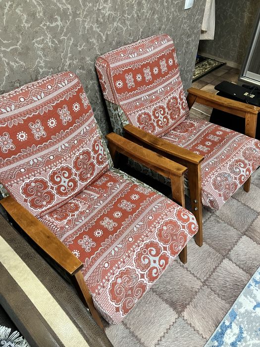 Продаю ретро кресла