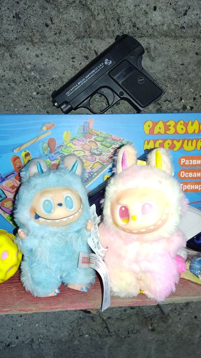 лабубу подвесная игрушка