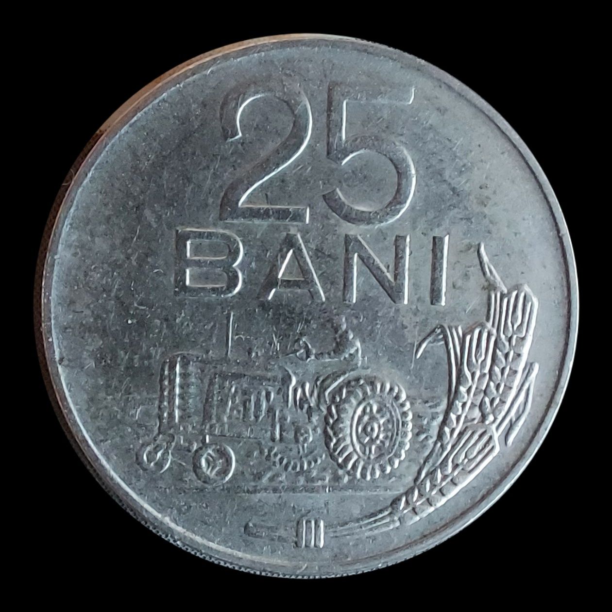 Se vând 4 monede de 100 de lei din 1943 și una de 25 de bani din 1966