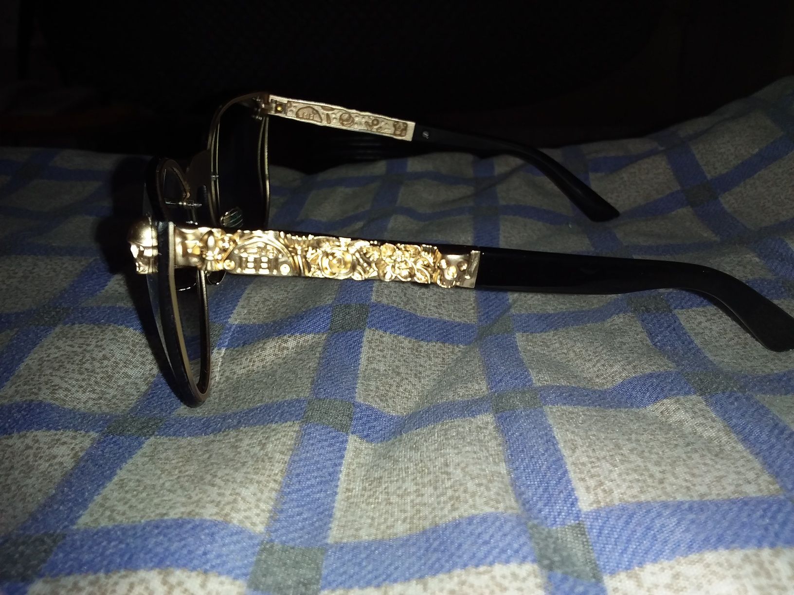 Стильные крутые оригинальные солнцезащитные женские очки