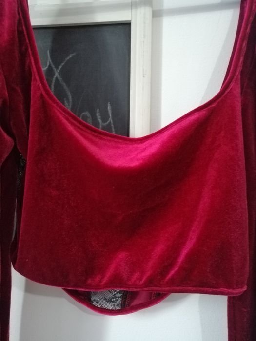 Bluza sexy tip corset din catifea visinie cu dantela neagra Shein 36