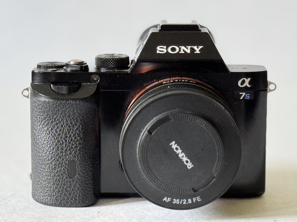 Продавам камерa Sony A7S и Обектив Sony FE 28-70mm f3.5-5.6 OSS
