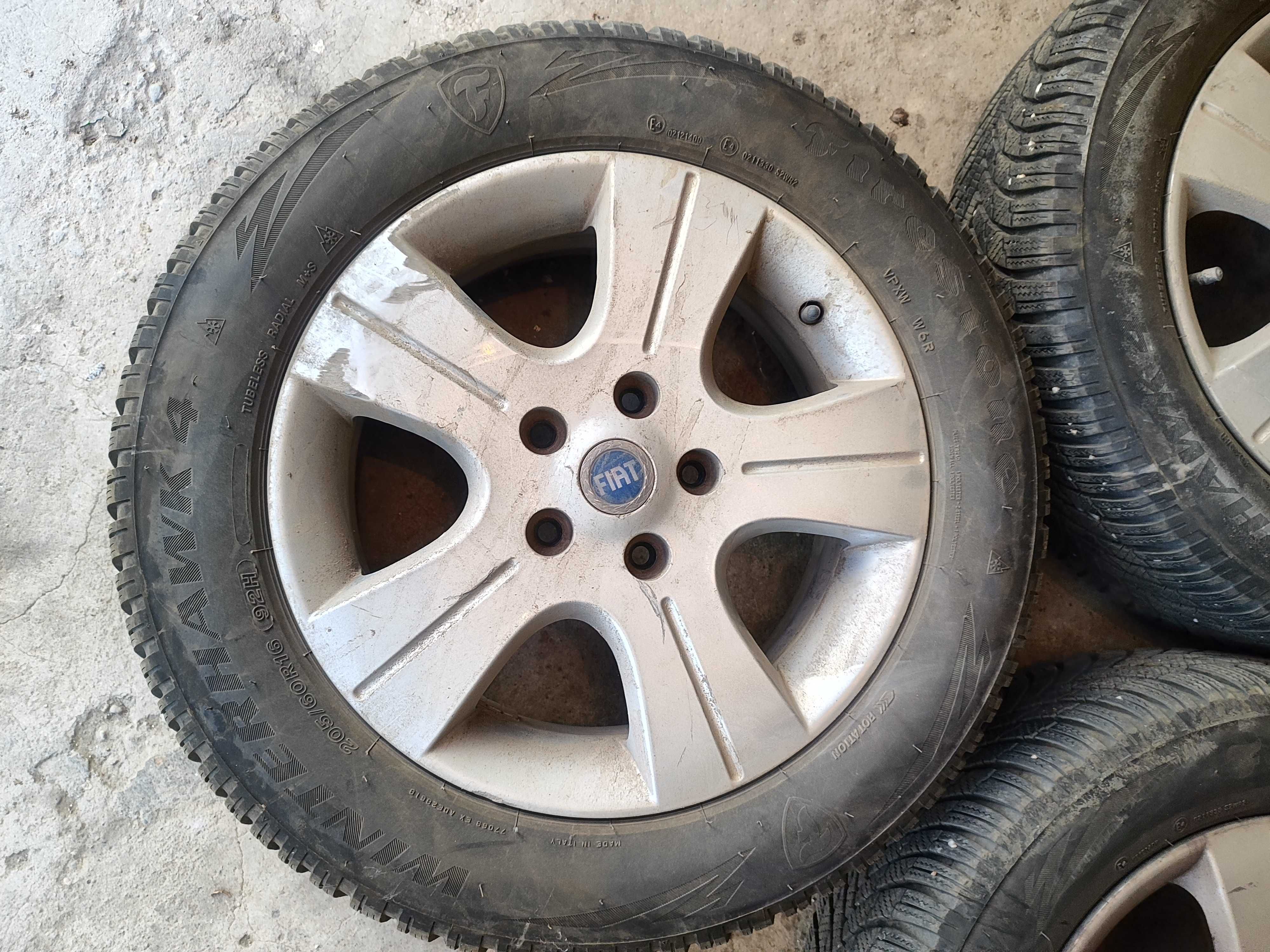 4 зимни Гуми Firestone Winterhawk 4 205/60/16