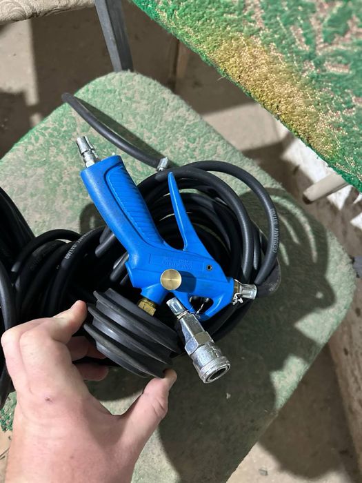 Шланг подкачки на грузовой авто