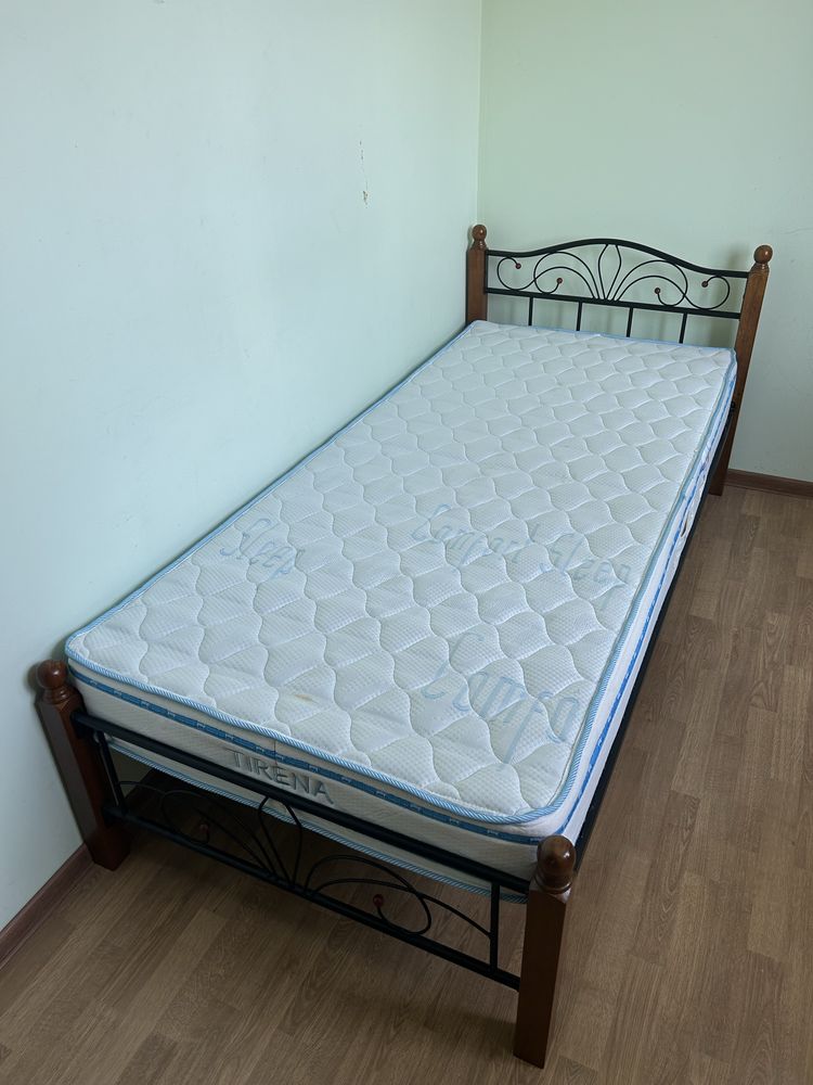 Легло с матрак 90/200