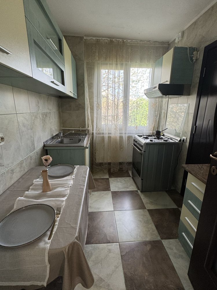 Inchiriere ap 3 camere | loc de parcare | zona Grand Arena sector 4