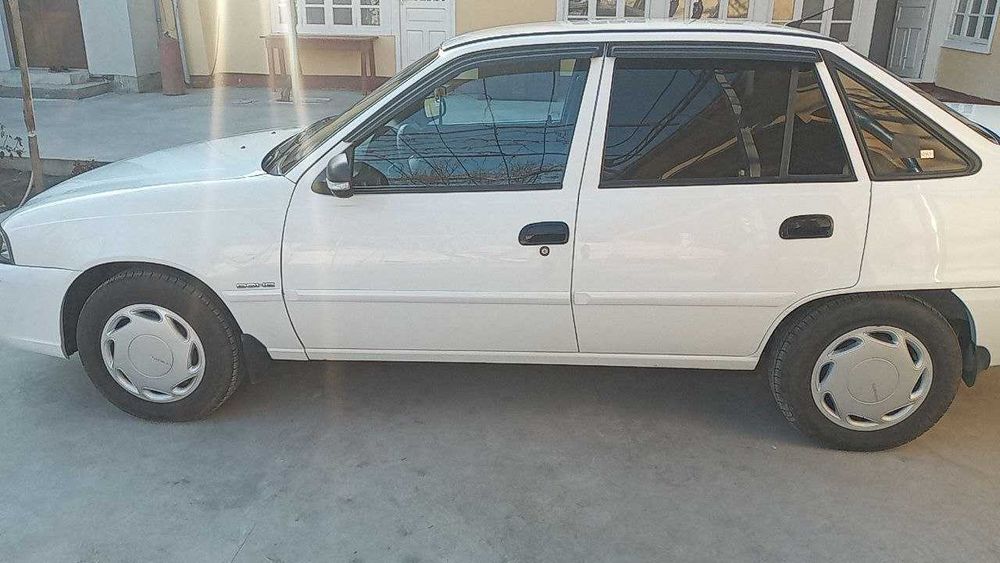 NEXIA 2 DONS 1.6 sotiladi