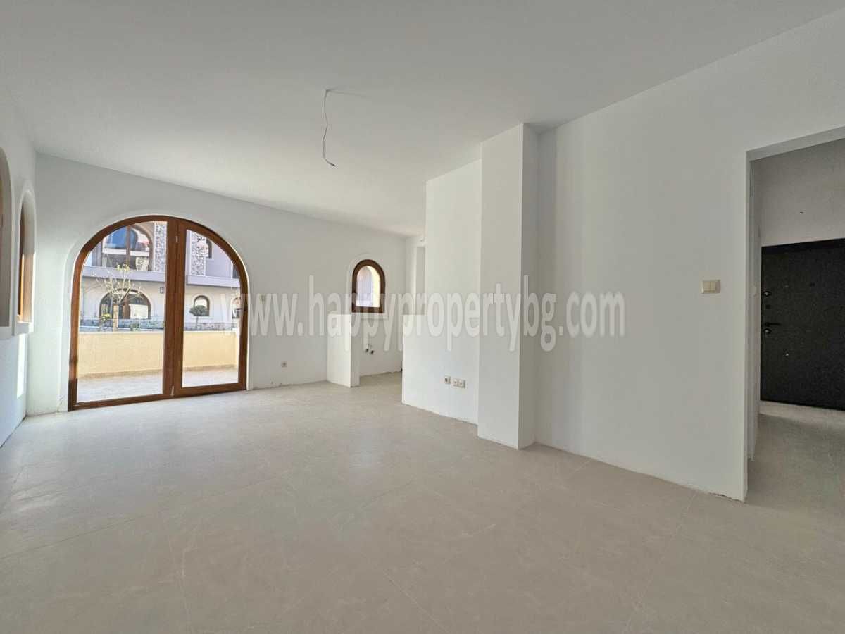 Продава се Двустаен апартамент в с. Кошарица, Област Бургас - 71 кв.м за 1191 €/кв.м - Снимка #4