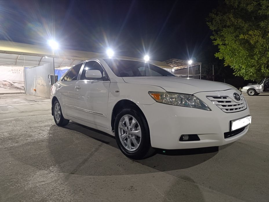 Toyota Камри v40