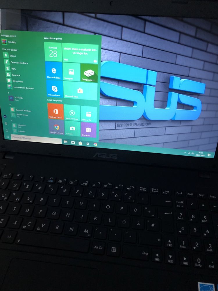Laptop Asus slim intel core i3,4gb ram,700gb hdd,Wind 10 cu incarcator