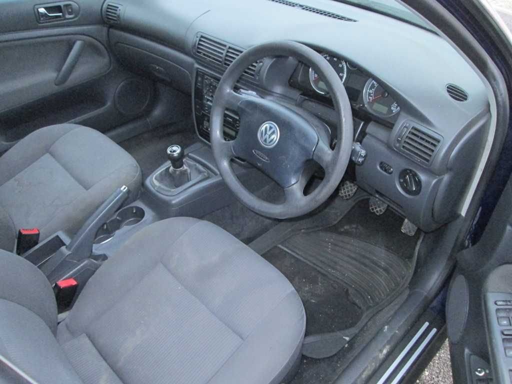 Фолксваген Пасат 5 / Volkswagen Passat 5 2002 г. 2000 куб. Бензин