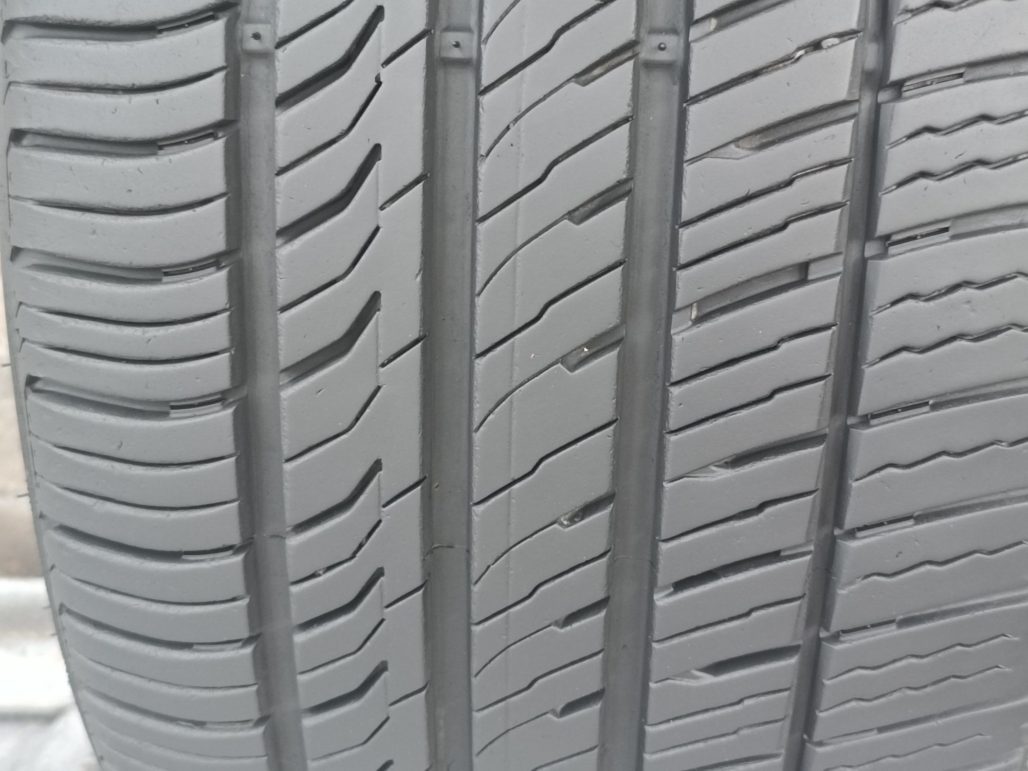 255/35/19 Kumho Дот 3421