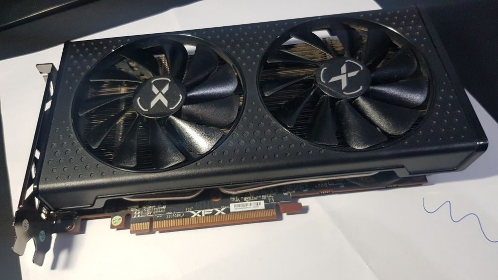 Placa video XFX RX 6600 XT