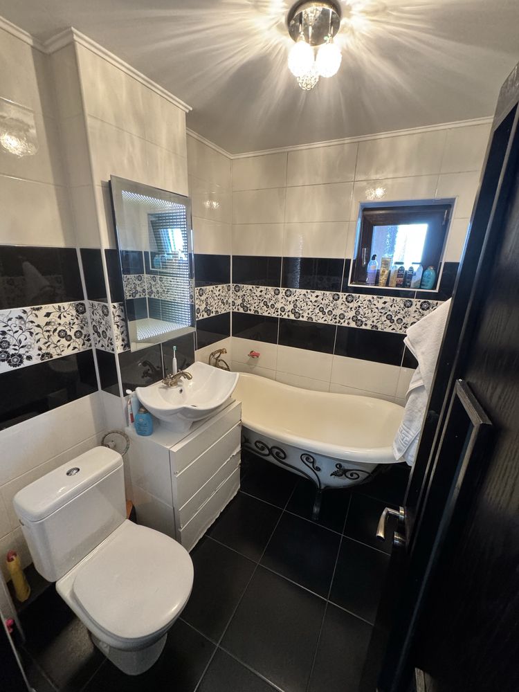 Apartament 2 camere, mobilat lux, aproape de centru! Calea bucuresti!